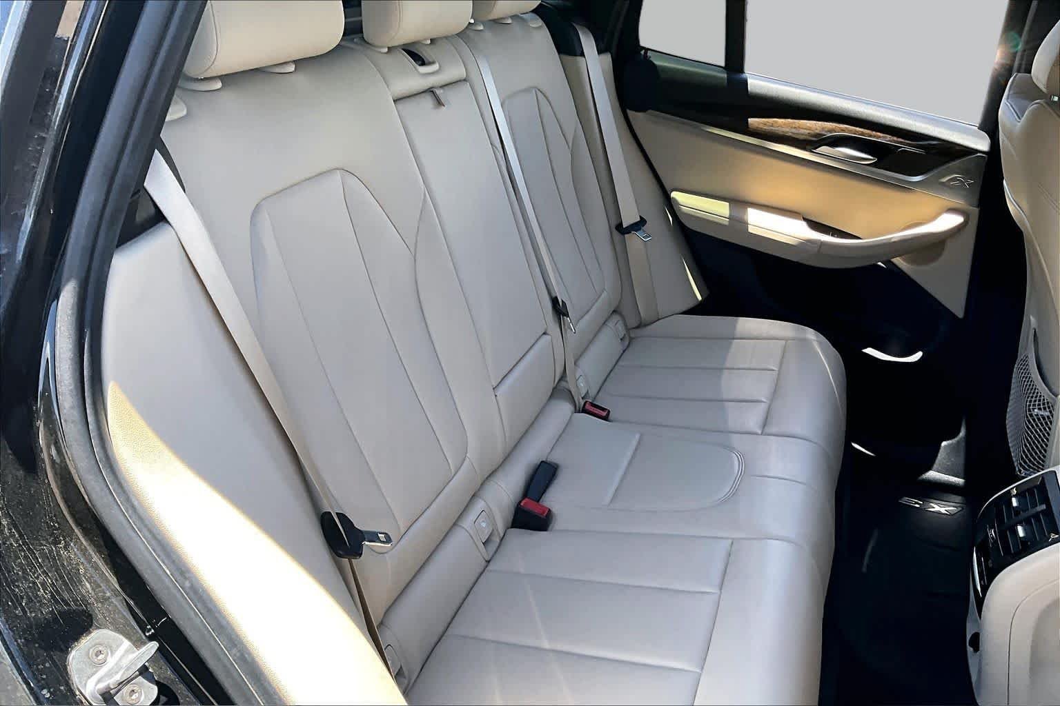 Certified Used 2019 Black Sapphire Metallic BMW sDrive30i image 17