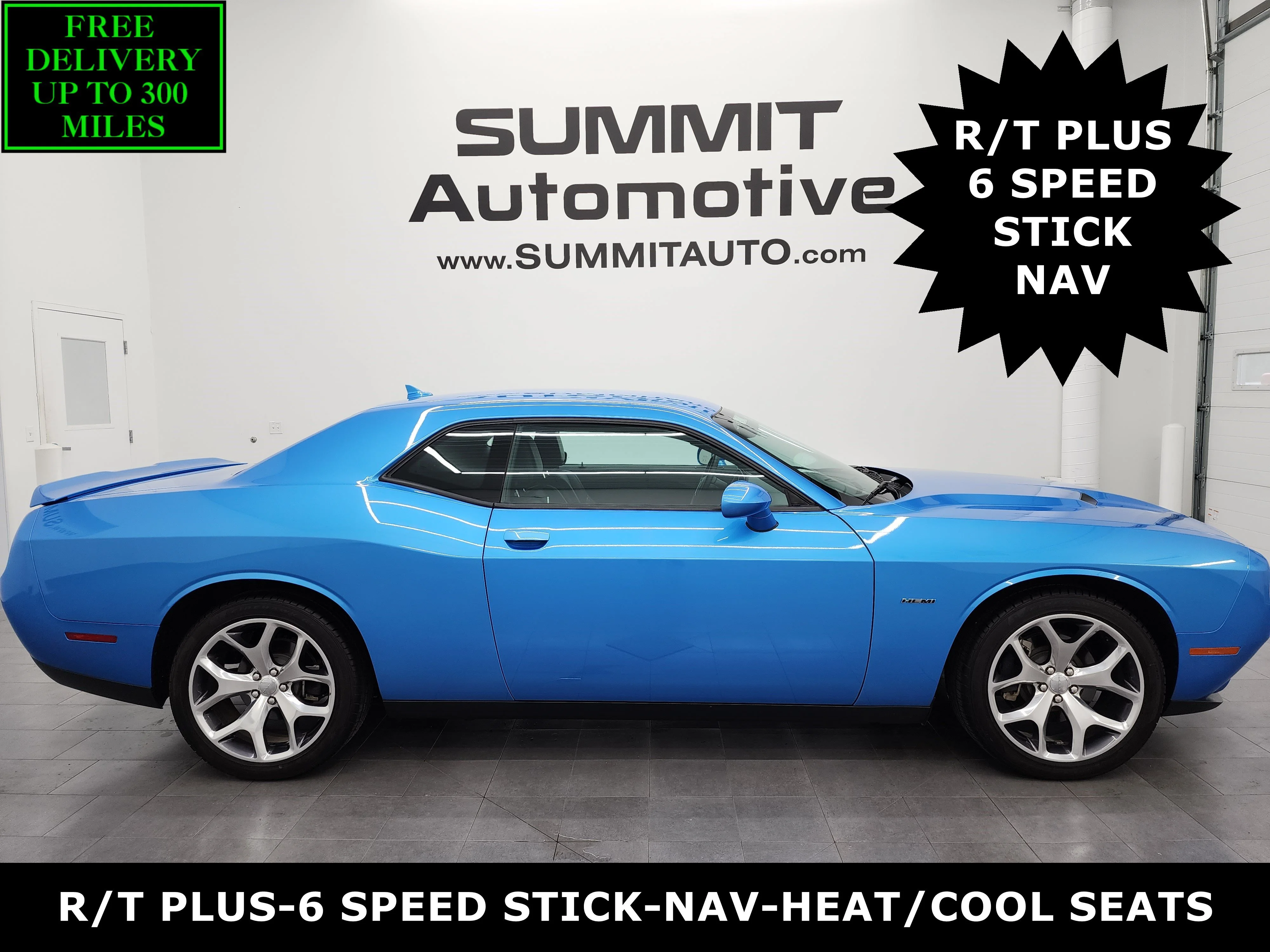 2016 Dodge Challenger R/T Plus's photo
