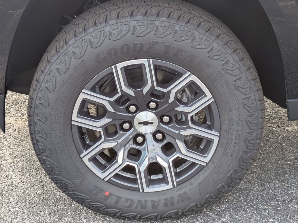 New 2026 Black Chevrolet Z71 image 11