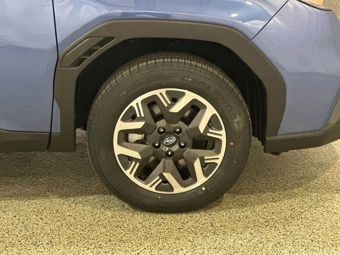 New 2026 Daybreak Blue Pearl Subaru Premium image 10
