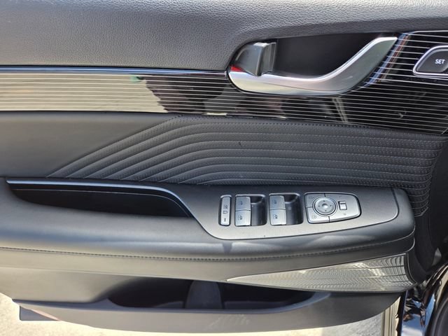 Used 2024 Black Hyundai Calligraphy Night Edition image 19