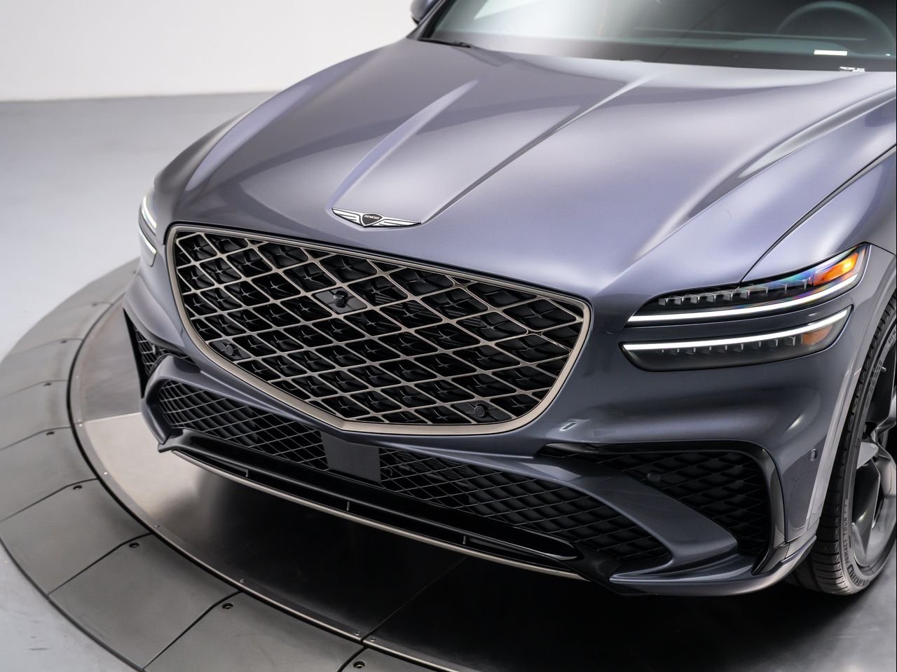 New 2026 Ceres Blue Genesis 2.5T SPORT PRESTIGE image 9