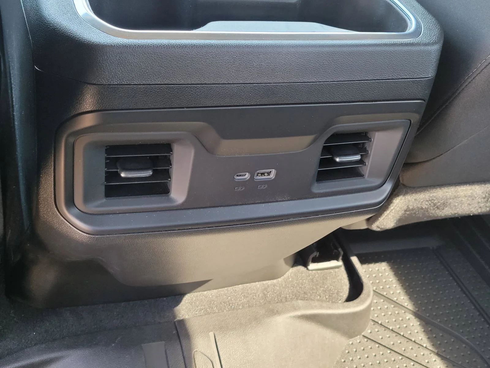 2026 Chevrolet Silverado 1500 RST - Photo 12