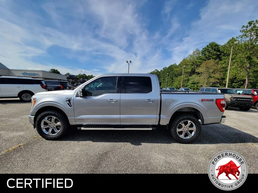 Used 2023 Silver Ford Lariat image 2