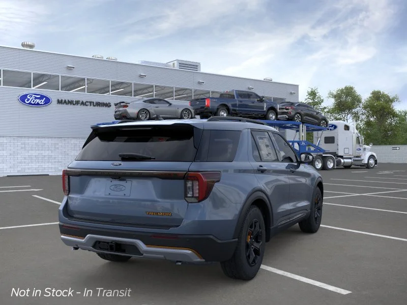 New 2026 Vapor Blue Metallic Ford Tremor® image 8