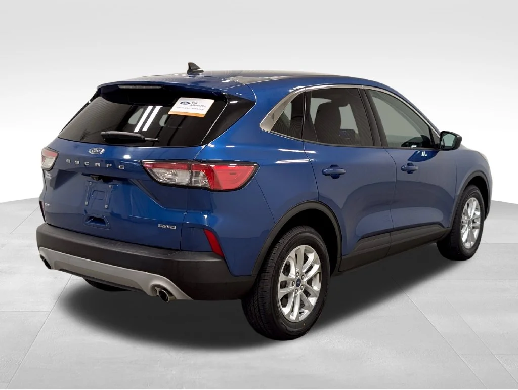 Certified Used 2022 Atlas Blue Metallic Ford SE image 16