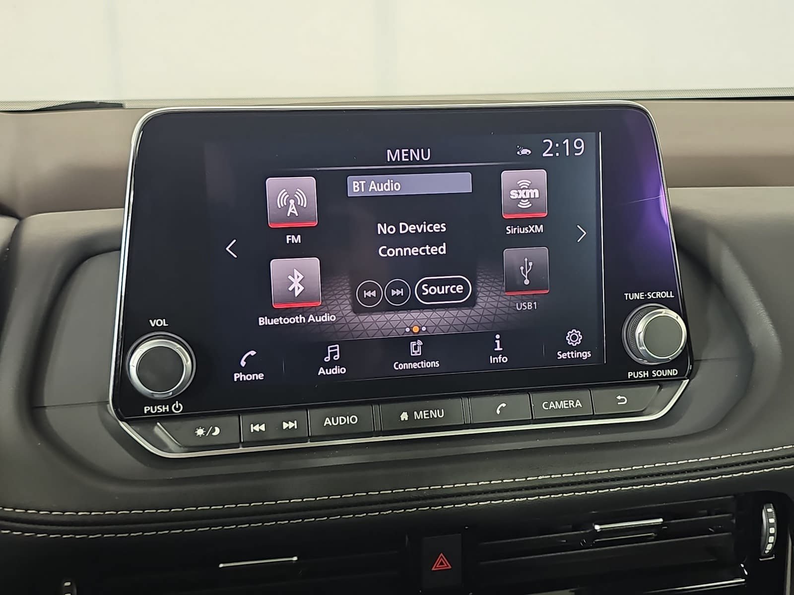 Used 2022 Gray Nissan SV image 21