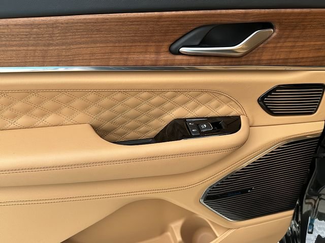 2023 Jeep Grand Cherokee L Summit Reserve - Photo 16