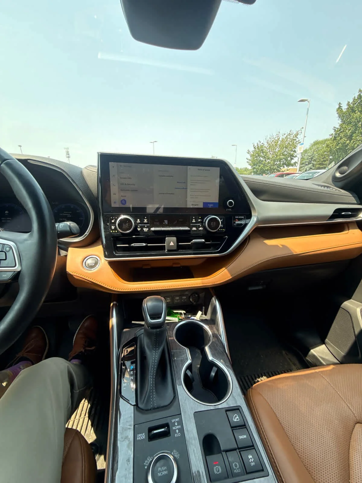 Used 2023 Midnight Black Metallic Toyota Platinum image 10
