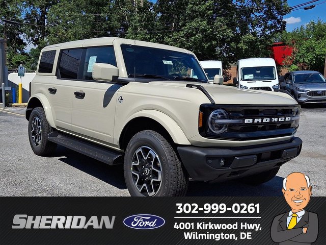 2026 Ford Bronco Outer Banks®