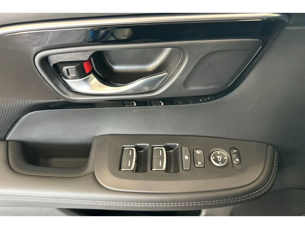 2025 Acura ADX Base - Photo 8