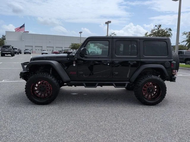 Used 2020 Black Jeep Unlimited Sport image 7