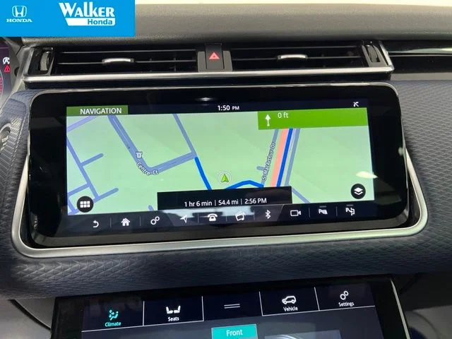 Used 2019 Black Land Rover SE R-Dynamic image 28