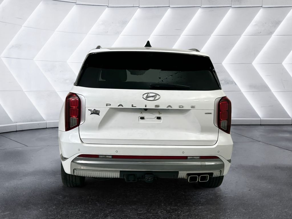 Used 2025 White Hyundai Calligraphy image 5