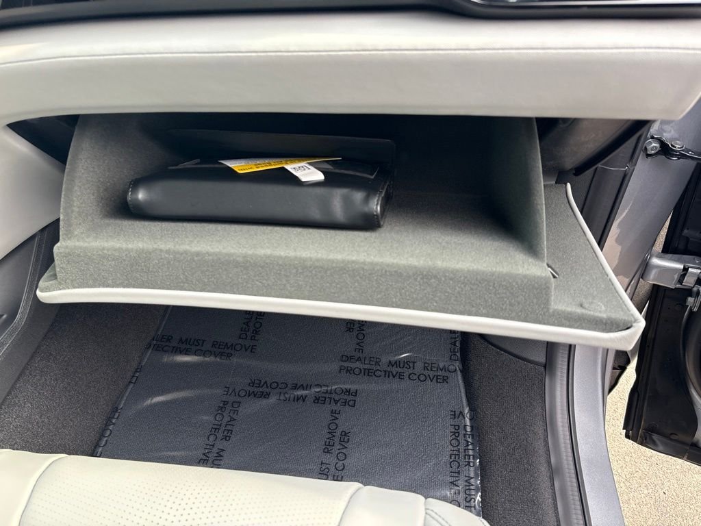 New 2026 Solar Silver Metallic Acura Technology Package image 24