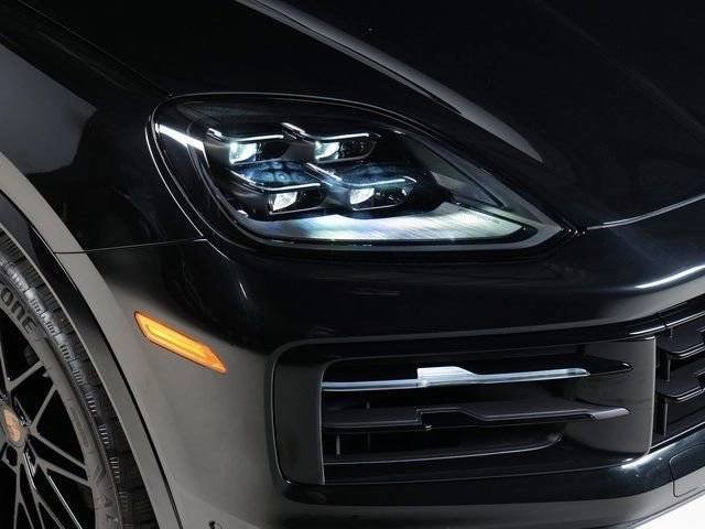 Certified Used 2026 Chromite Black Metallic Porsche  image 31