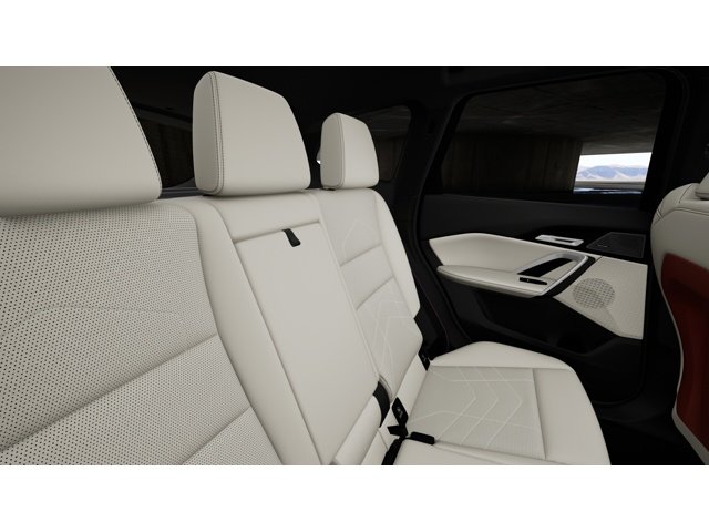 New 2027 Cape York Green Metallic BMW xDrive28i image 12