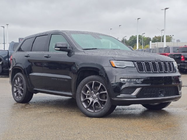 Used 2021 Diamond Black Crystal Pearlcoat Jeep High Altitude image 2
