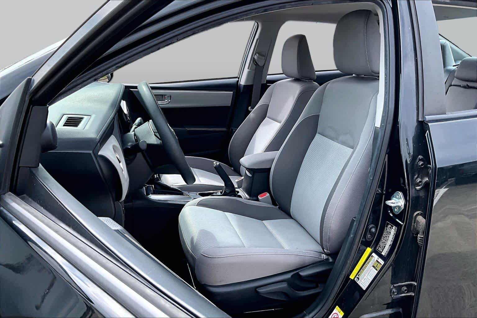 Used 2018 Black Sand Pearl Toyota LE image 7