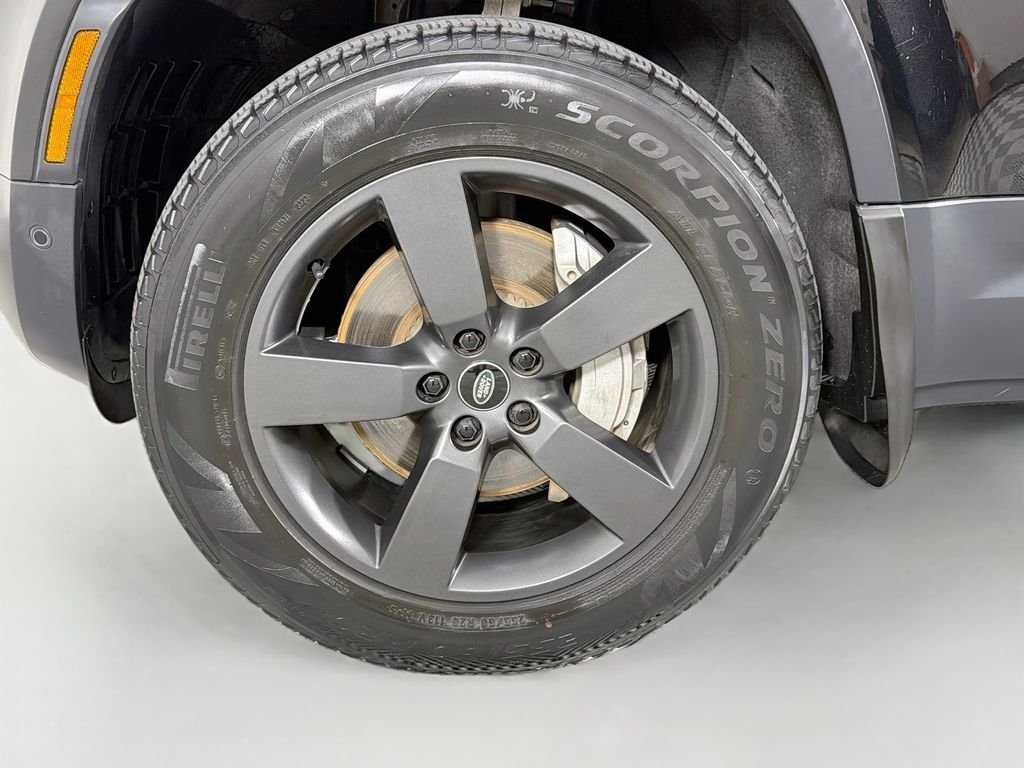 Certified Used 2024 Black Land Rover S image 34