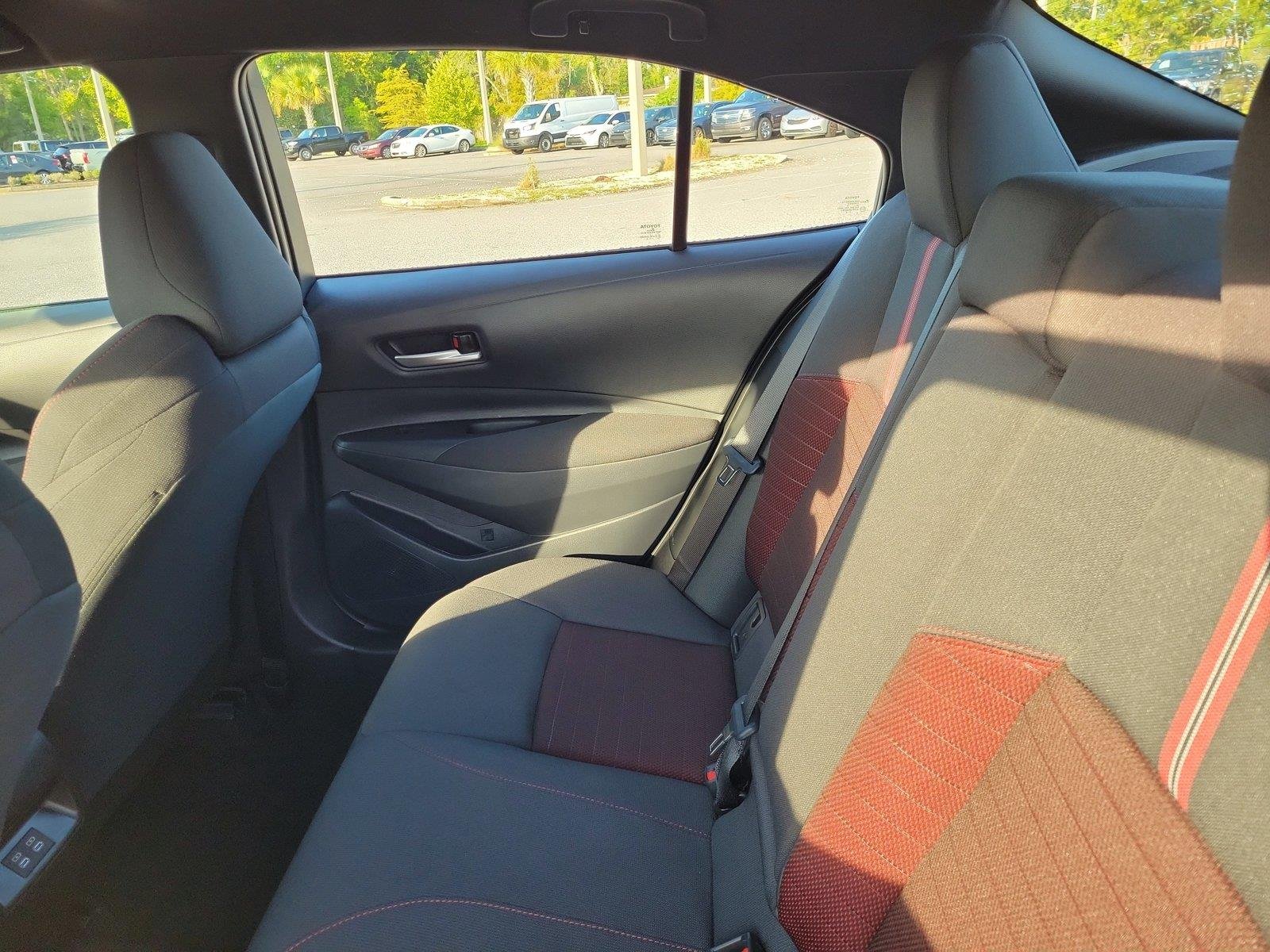 Used 2026 Ice Cap Toyota SE image 13