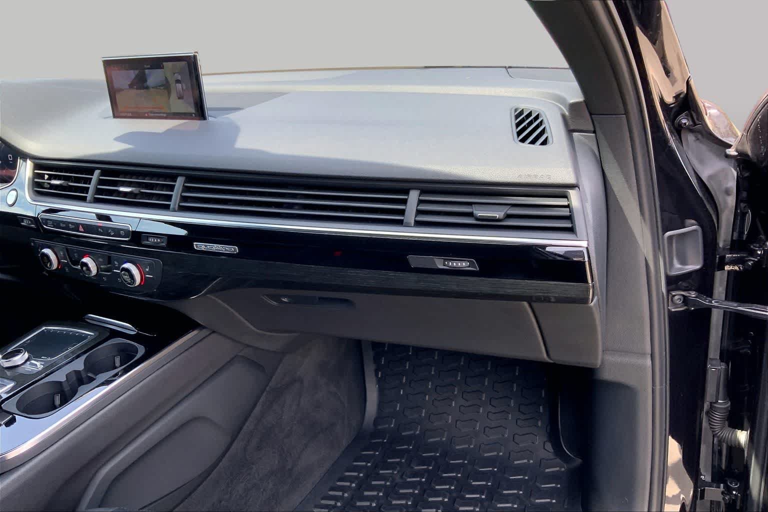 Used 2019 Orca Black Metallic Audi Premium Plus image 17