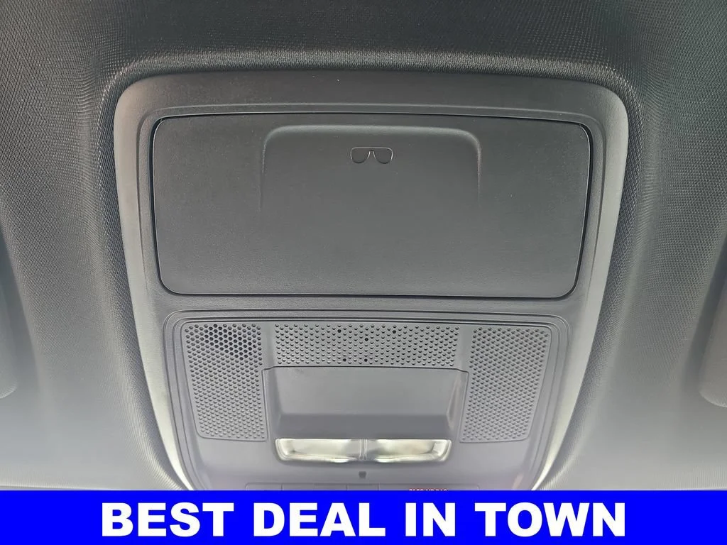 2026 Chevrolet Traverse LT - Photo 33