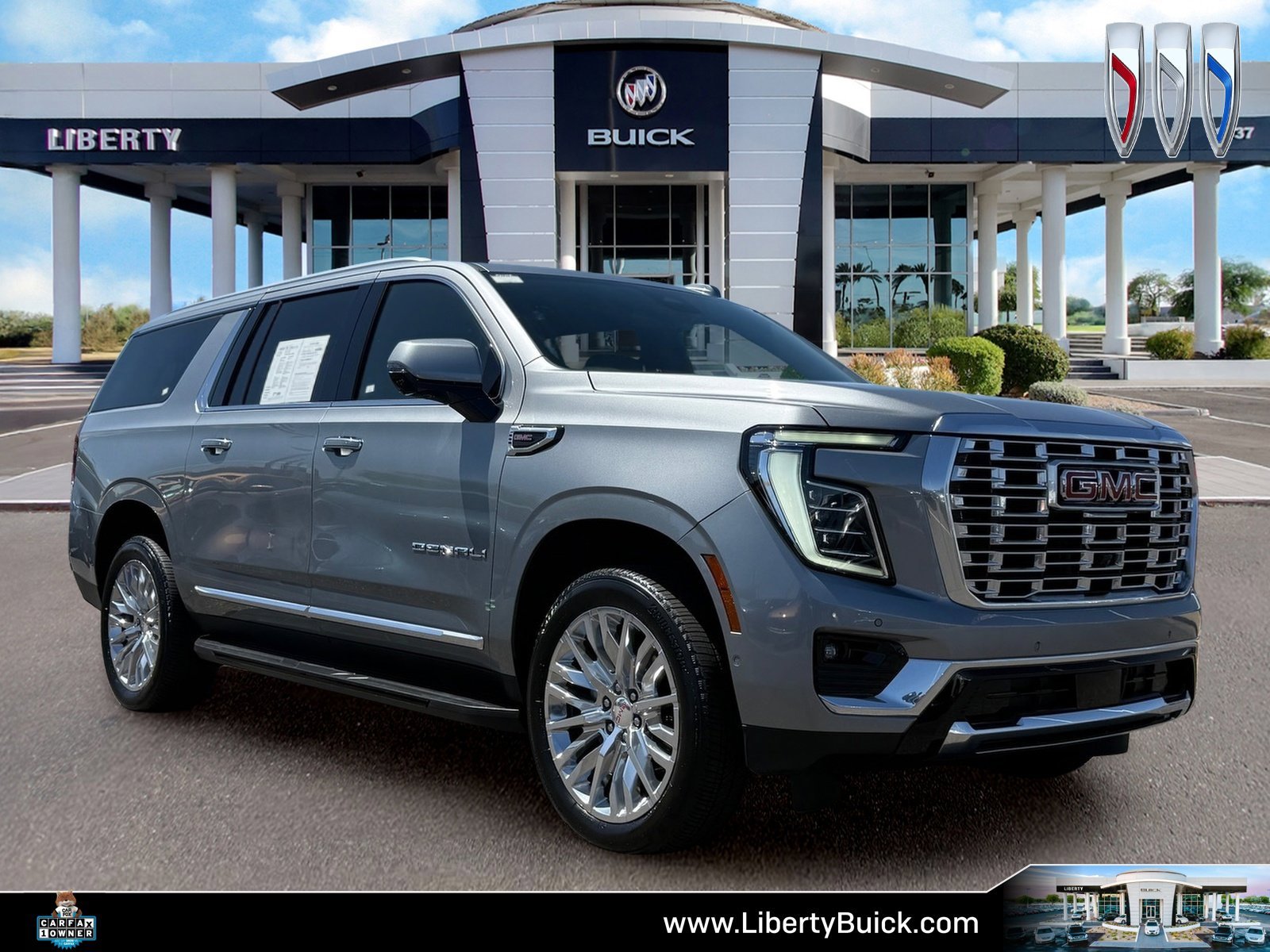 2025 GMC Yukon Denali AWD's photo