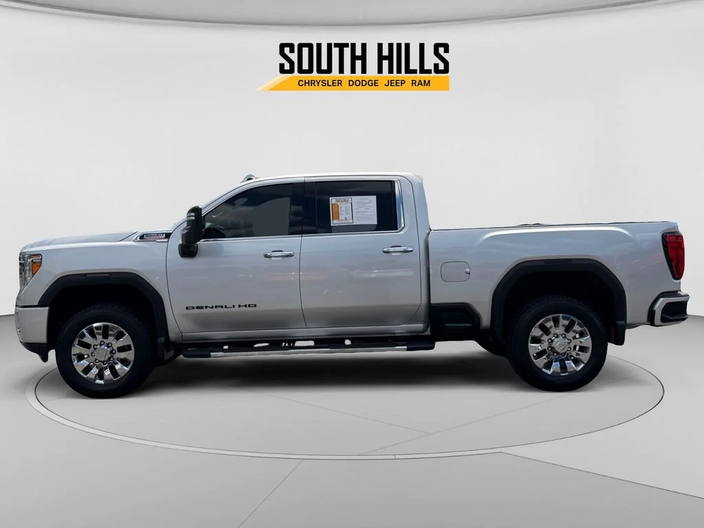 Used 2020 Silver GMC Denali image 2