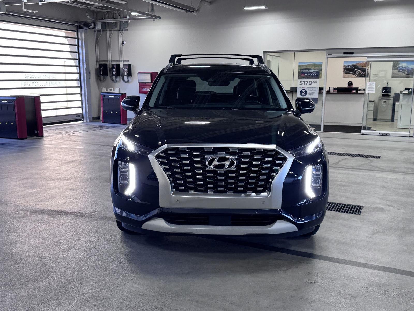Used 2021 Moonlight Cloud Hyundai Limited image 10