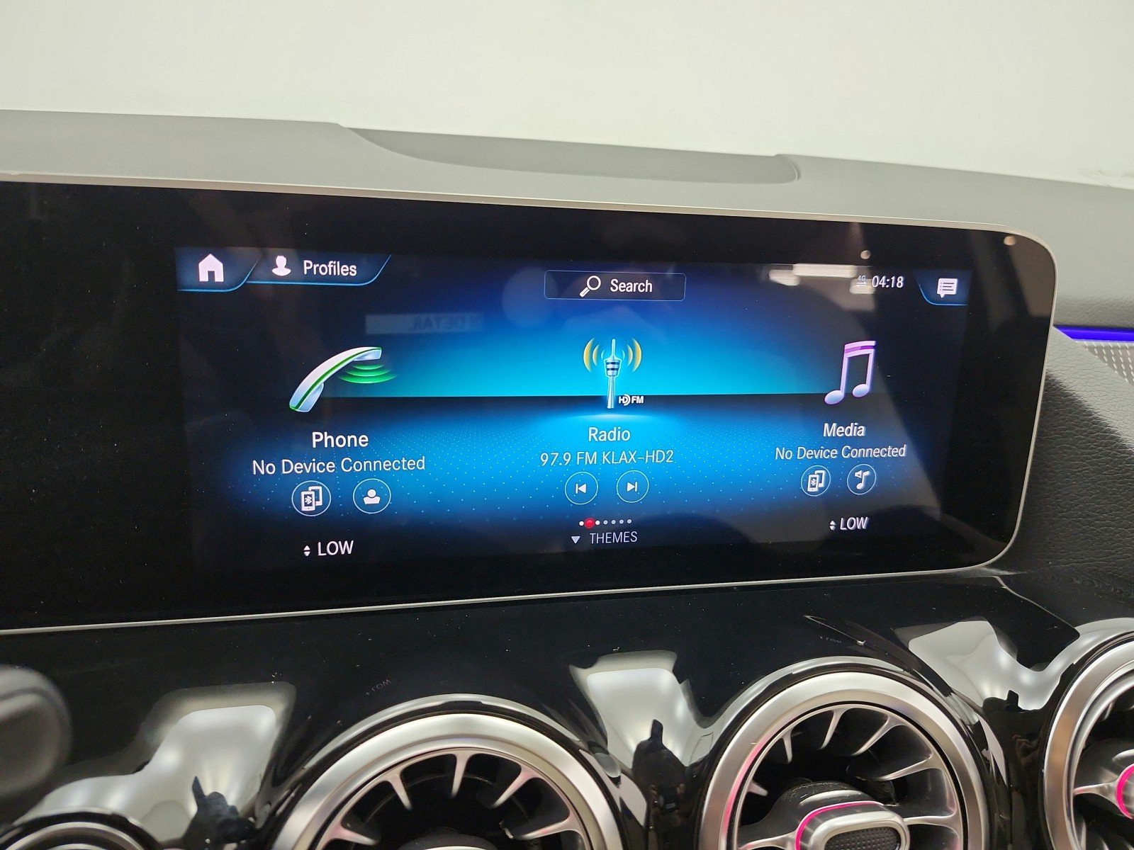 Used 2021 Polar White Mercedes-Benz GLA 250 SUV image 9