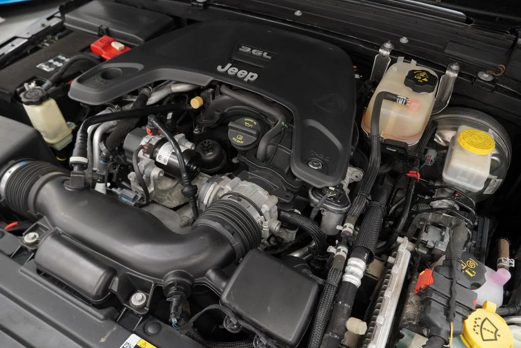 Used 2021 Gray Jeep Unlimited Sahara Altitude image 53