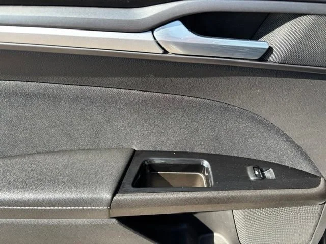 Used 2016 Gray Ford SE image 16