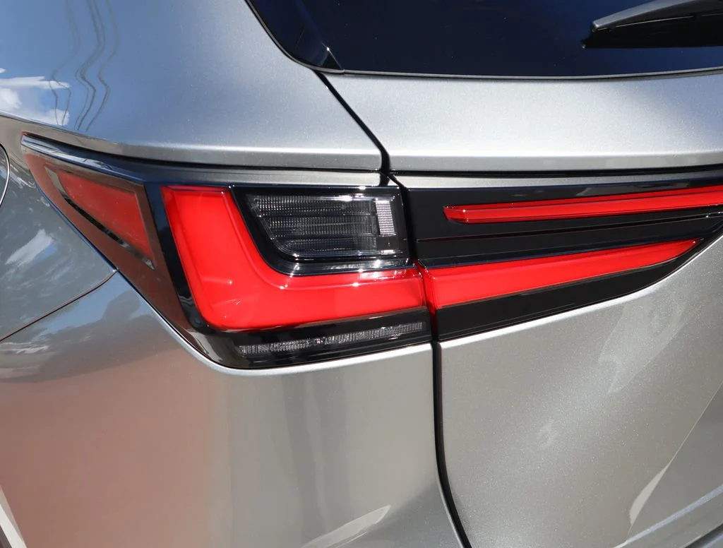 New 2026  Lexus 350h Premium image 18