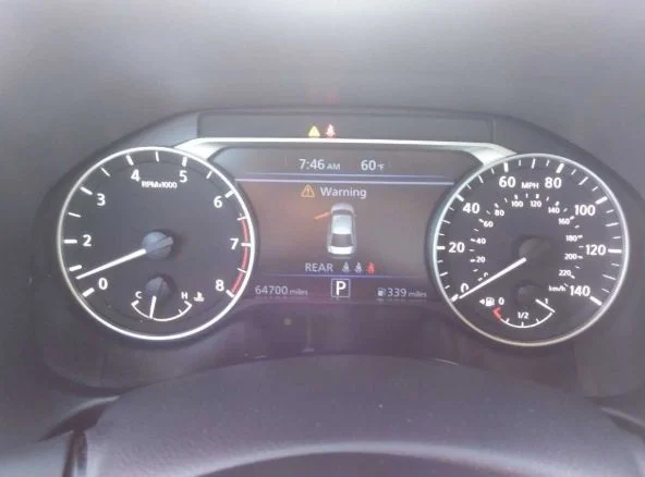 Used 2024 Black Nissan 2.5 SR image 5