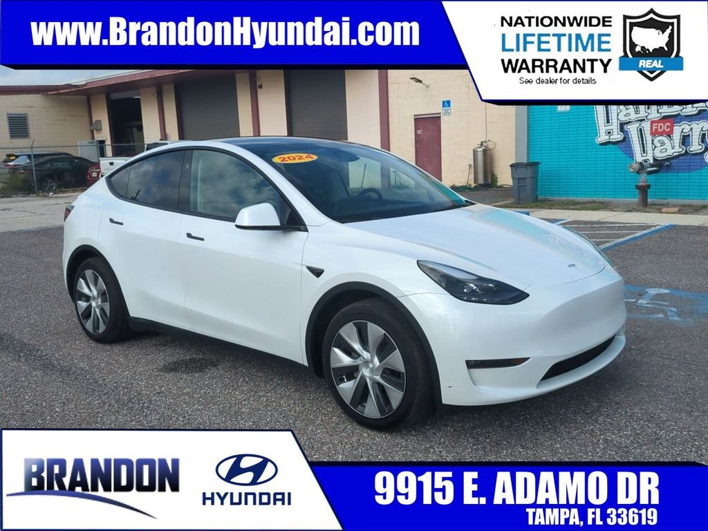 2024 Tesla Model Y Long Range Dual Motor All-Wheel Drive's photo