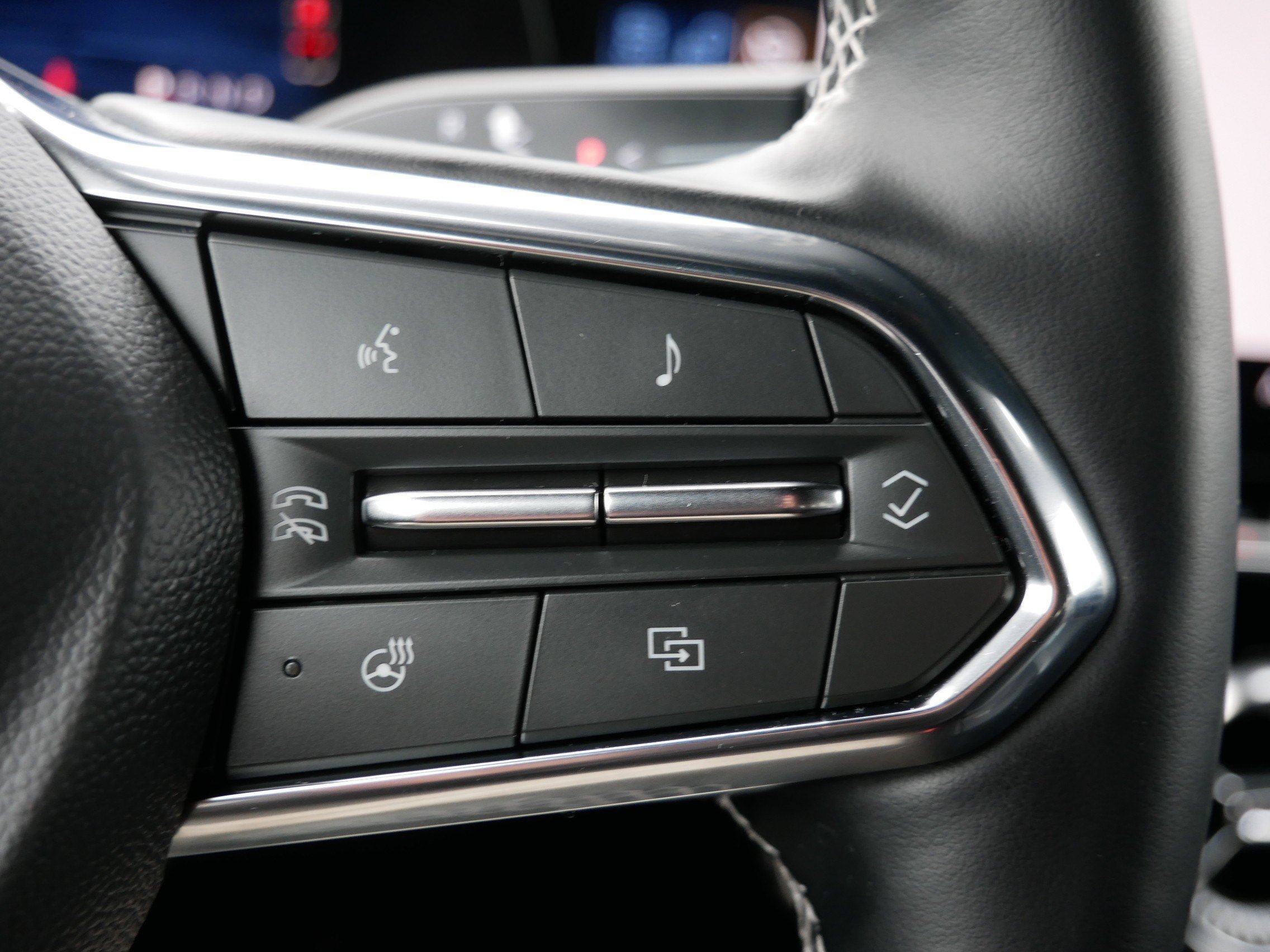 2024 Chevrolet Blazer EV LT - Photo 27