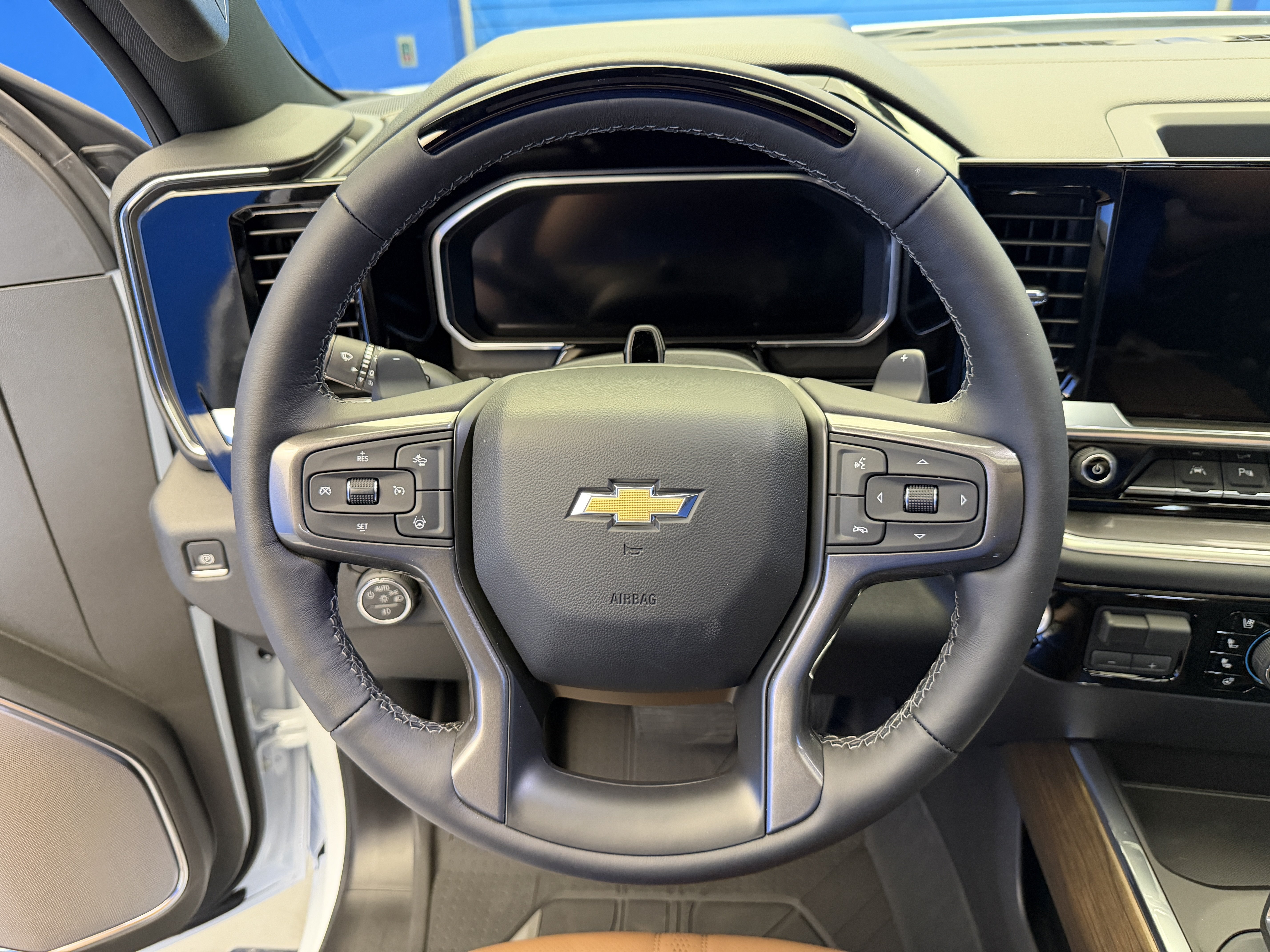 2026 Chevrolet Silverado 1500 High Country - Photo 16