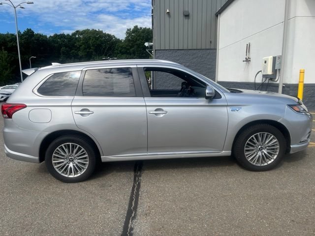 Used 2019 Alloy Silver Metallic Mitsubishi GT image 2