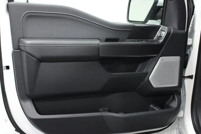 New 2026 Star White Metallic Tri-Coat Ford Lariat® image 37