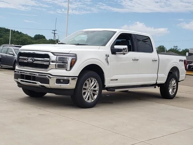 New 2026 Star White Metallic Tri-Coat Ford Lariat® image 9