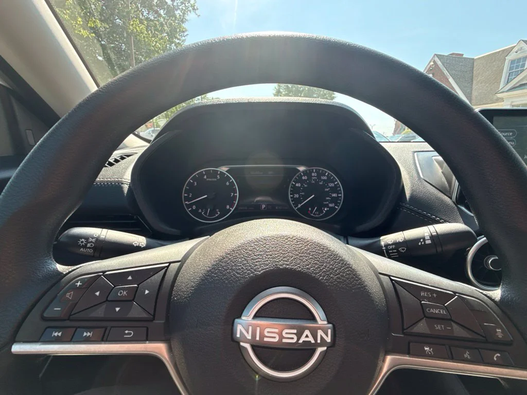 Used 2024 White Nissan SV image 18
