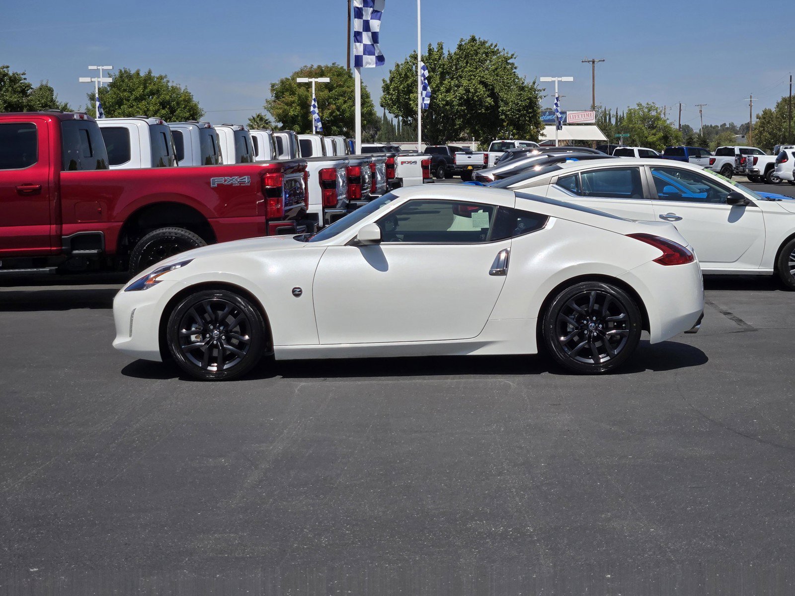 Used 2020 Pearl White Tricoat Nissan  image 7