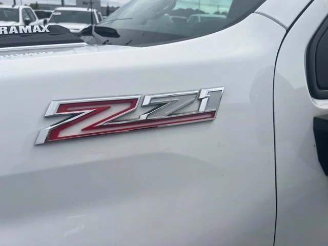 Used 2022 SUMMIT WHITE Chevrolet LTZ image 11