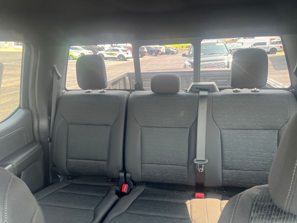 New 2026 Agate Black Metallic Ford XLT image 21