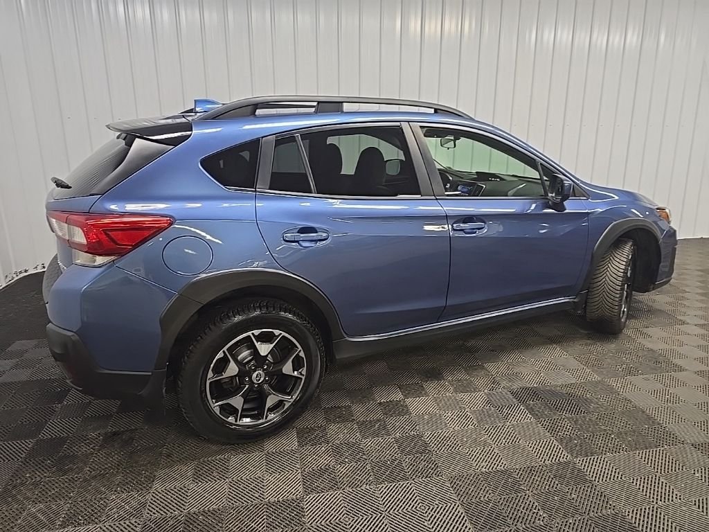 Used 2018 Blue Subaru 2.0i Premium image 3
