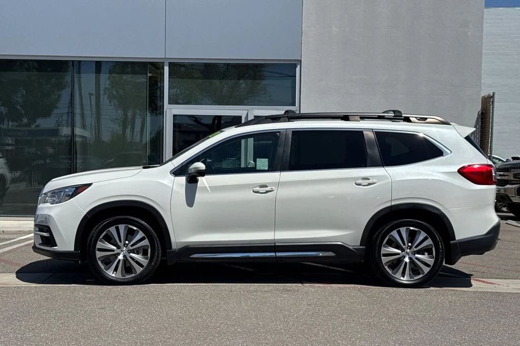 Used 2020 White Subaru Limited image 10