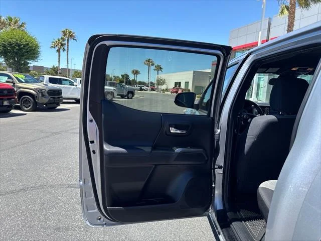 Certified Used 2020 SILVER SKY METALLIC Toyota  image 15