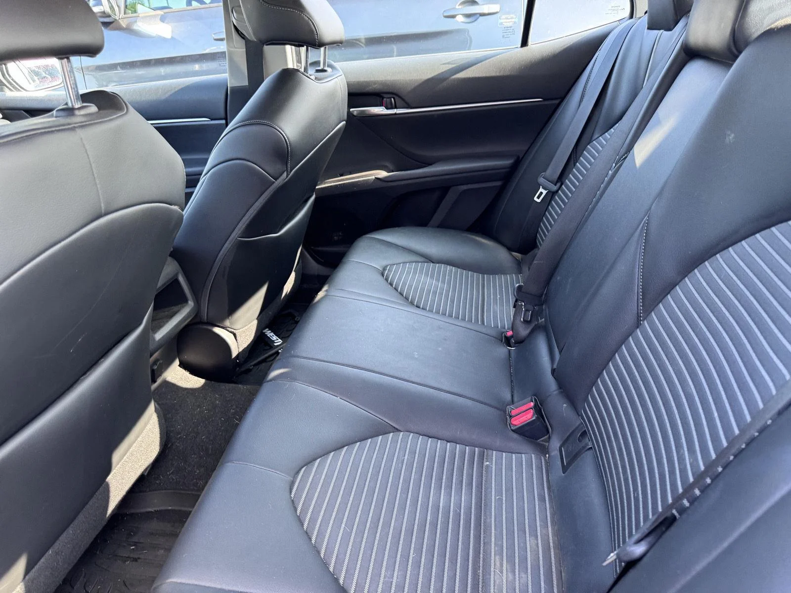 Used 2021 Midnight Black Metallic Toyota SE image 13