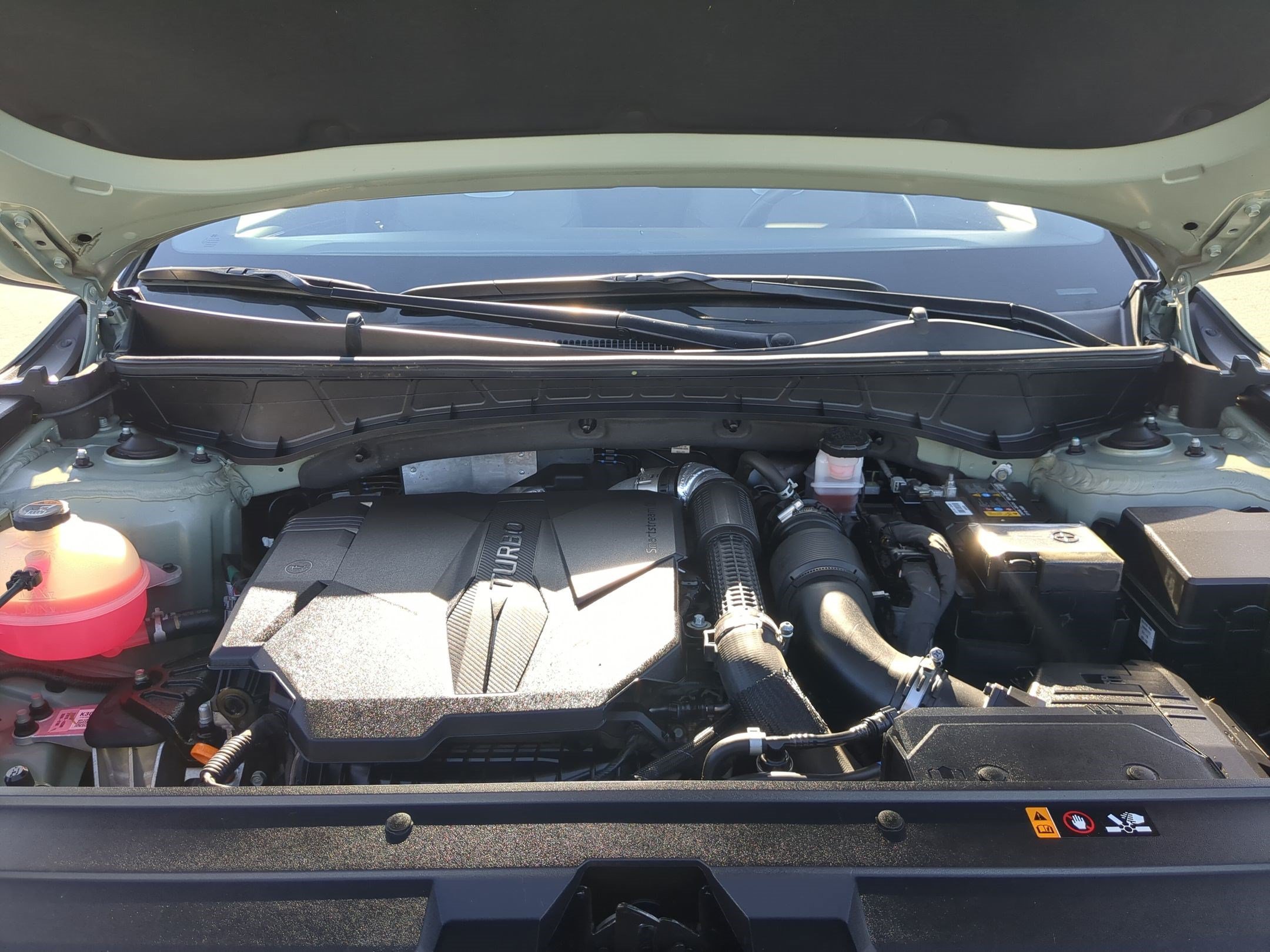 Used 2024 Sage Gray Hyundai Limited image 34
